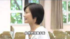 May 06, 2004 · 為了摹仿日語歌曲的風格，特別是大回聲及鼓擊聲部，早年黎明要求混音師將人聲調教至不少於30%回聲 ，不少曲目更是使用繼英國鼓王phil collins及日本外，少數廣泛採用的 門式混音法 （ 英語 ： gated reverb ） ，而當時陳偉強正是他的常配樂手 。 æ¢å˜‰æ˜Ž æ±‚çœŸç™¾ç§'