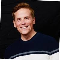 Carl Witkowski's Instagram, Twitter & Facebook