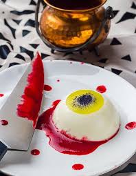 œil Ensanglante Pour Halloween Halloween Des Recettes Effrayantes Et Faciles Reperees Sur Pinterest Elle A Table Dessert Halloween Facile Repas Halloween Facile Cuisine Halloween