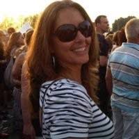 Wendy Visser's Instagram, Twitter & Facebook