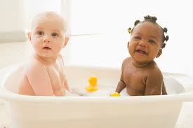 Fill the duck tub with a few inches of water and the. The Best Bath Temps For Babies Neolittle