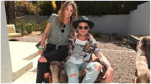 See full list on wealthypersons.com Genevieve Tedder Ryan Tedder Wife 5 Fast Facts You Need To Know Heavy Com