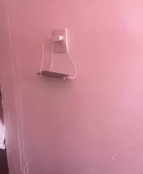 Solar chargers typically work in one of two ways: Charging A Phone When The Cord Does Not Reach The Floor Lifehacks