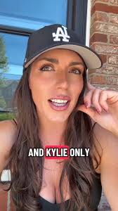 Sorry but a 50-year-old man has no business dating a 20-year-old 👀