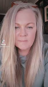 Anissa Elswick's Instagram, Twitter & Facebook