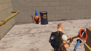 (figurine décorant les jardins) (figurine). Fortnite Defi Semaine 8 Trouver Des Nains De Jardin Affames Fortnite Gamewave