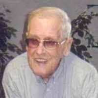 Everett Herbert's Instagram, Twitter & Facebook