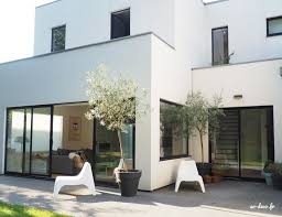 Et Des Fenetres On En Parle Maison Toit Terrasse Extention Maison Maison Moderne Toit Plat