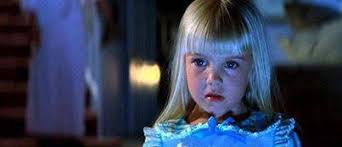 Heather O'Rourke , The Little Blonde Haired Girl From Poltergeist Movie 🎥  in the early 1980's 😎