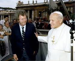 How I Fell In Love With Travel (& Got Blessed By the Pope)