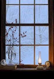 Hyggelig Is A Danish Word Its Literal Translation Into English Gives Connotations Of A Warm Friendly Cozy Demeanor But It Gorsel Sanatlar Pencereler Kis