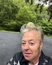 A little haircut never hurts. x