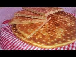 كسرة او خبز فطير محبوبة الجزائرين على طريقة القبائل ذوق لا يقاوم Kesra Kabyle Youtube Food Recipes Bread