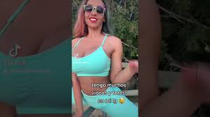 Flexible Briana Banderas TikTok - YouTube