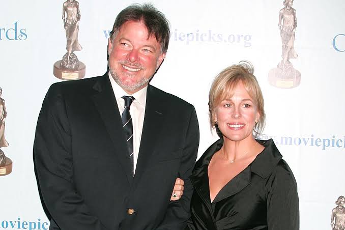 are jonathan frakes and genie francis still married
