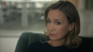 D'un bouledogue anglais écartelé par le divorce de ses maitres à une affaire de marchand de gamètes, les dossiers se suivent et ne se ressemblent pas. On Va S Aimer Un Peu Beaucoup Tom Tv5monde Europe