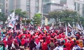 Selain di jepara, perusahaan tersebut juga memiliki pabrik di tangerang dan serang (banten) dengan produk yang sama. 1 000 Pekerja Pt Pwi Jepara Dari Pati Diistirahatkan 14 Hari Dan Dibayar Penuh Serikat Pekerja Nasional