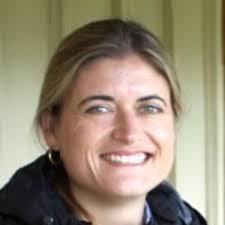 Ayca Ozcan's Instagram, Twitter & Facebook