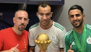 مواقيت الصلاة والأذان في الجزائر لجميع الاوقات الفجر ,العصر,الظهر,المغرب وايضاً. Ø§Ù„Ø¬Ø²Ø§Ø¦Ø±ÙŠ Ø¬Ù…Ø§Ù„ Ø¨Ù„Ø¹Ù…Ø±ÙŠ ÙŠÙ‚ÙˆÙ… Ø¨Ù„ÙØªØ© Ø§Ù†Ø³Ø§Ù†ÙŠØ© Ù…Ø¹ Ø­Ù„ÙˆÙ„ Ø¹ÙŠØ¯ Ø§Ù„Ø£Ø¶Ø­Ù‰ Ù…ÙˆÙ‚Ø¹ Ù…Ø±Ø§Ø³Ù„ÙˆÙ†