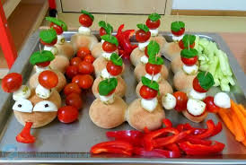 Tatzelwurm Das Perfekte Kita Mitbringsel Thermosphare Rezept Kindergeburtstag Essen Partyessen Kinder Kindergarten Essen