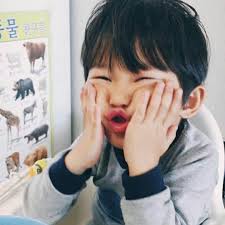 Daphne Winter (D4PHN3__)