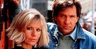 Michael dempsey (michael brandon) is a new york city cop who makes the big apple too hot to hold … the immediate antagonism between dempsey and makepeace was countered by a strong physical attraction. Dempsey Makepeace Staffel 1 1985 Filmreporter De