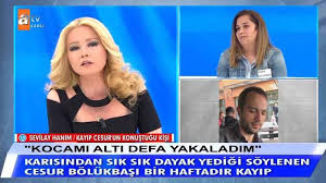 Varlıklı bir ailenin evladı olarak dünyaya gelen ronay 1995 yılında eğitim almak için. Mpztljifv3zfim