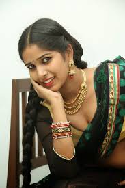 South indian girls hot cleavage musically ever. Actress Maina Hot Cleavage And Navel Stills In Half Saree South Indian Actress