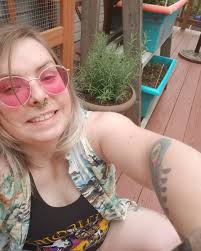 Katy Michelle Quinn (@pist_kitty)