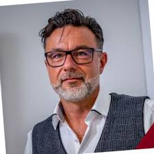 Paul Clews FCIRO CMILT