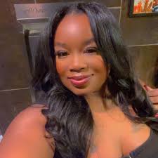 These Mini Pumpkin Cheesecakes combine the best of both worlds! Perfect for  the holidays! RECIPE:  https://www.lemontreedwelling.com/mini-pumpkin-cheesecakes/