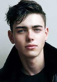 Robbie Satchwell Born In 2001 United Kingdom Wavy Hair Men Mens Hairstyles Model Face