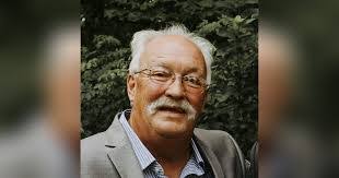 Maureen Cooney's Instagram, Twitter & Facebook