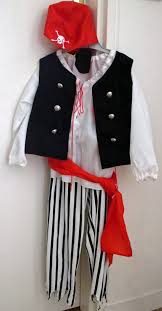 Deguisement Pirate Accessoires 4 Ans Tuto Couture Ma Vie En Mieux Deguisement Pirate Deguisement Pirate Enfant Costume De Pirate