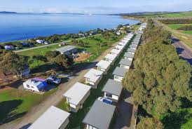 Our appartment was small and quite basic but nicely decorated, very clean and comfortable and with everything necessary for an enjoyable stay. Home Port Lincoln Caravan Park