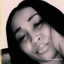 Fatima Bey's Instagram, Twitter & Facebook