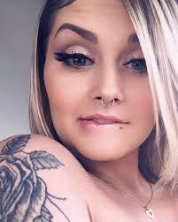 Kristie Rector's Instagram, Twitter & Facebook