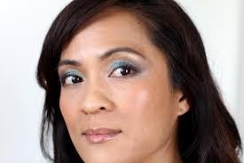 These Bronze Sands Are Limited Edition In Capri The New Estee Lauder Five Color Gelee Powder Eyeshadow Palette In Bronze Sands Makeup And Beauty Blog