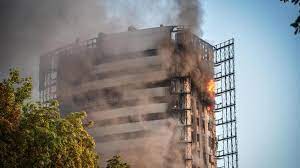 Sono intervenute decine di ambulanze e mezzi dei vigili del fuoco. 4kbbilfqttunkm