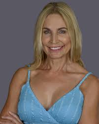 Michelle Brass's Instagram, Twitter & Facebook