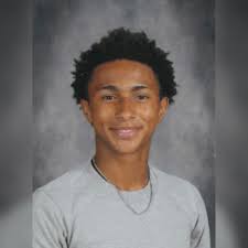 Corey Culton representing #StLouis with the #viral early FATHERS DAY FIT  from #Walmart!🦾