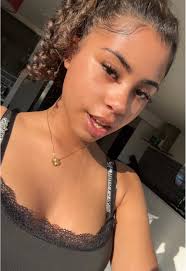 Curly Hair Looks and Struggles: Embrace Your Curls