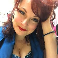 Alicia Oneill's Instagram, Twitter & Facebook