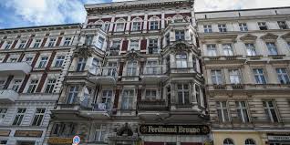 Zu den prominenten gästen zählten der bildungsreformer wilhelm von humboldt, Nach Illegaler Raumung In Berlin Familien Mit Kindern Obdachlos Taz De