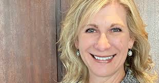 Certified Executive Coach Christa Davis On How To Bounce Back After  Divorcing A Narcissist