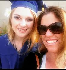 I feel so lost since my dad passed I feel like I don't have a connection  with anyone anymore like I use to I was always ringing people up and  letting them