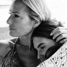 Fernanda Serrano e Pedro Miguel Ramos: Mais próximos, comemoram  17ºaniversário da filha. Como Laura cresceu!