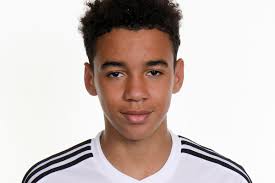 Jamal musiala was born on the 26th day of february 2003 to his mother, carolin musiala and father, daniel richard, in stuttgart, germany. Chelsea Youngster Agrees Five Year Deal With Bayern Savechelsea Net