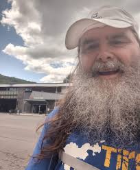 Took a little time out from getting ready for Hershey for National touring  day-took the 26 roadster. In honor for Russ Potter, decided to wear a  T-shirt he gave me years ago. |