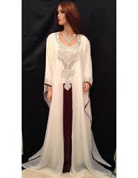 Nous savons tous que le mariage est la plus importante d'importance dans sa vie. Robe De Soiree Et Mariage Orientale
